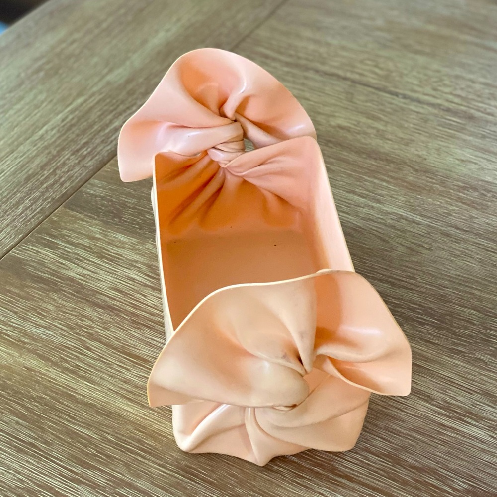 Vintage 80s C.T. Designs Pink Bow Plastic Rectangular Tissue Box Holder